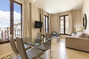 Apartment, 1 Bedroom, City View | View from room - Siloe Plaza (Granada)