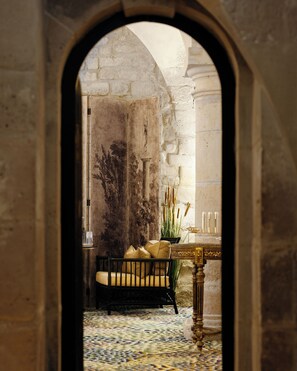 Behandlingsrom for par, badstue, kroppsbehandlinger og kroppsinnpakning