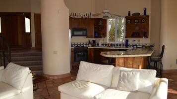 Standard House, 3 Bedrooms, Marina View | Living area | TV, DVD player