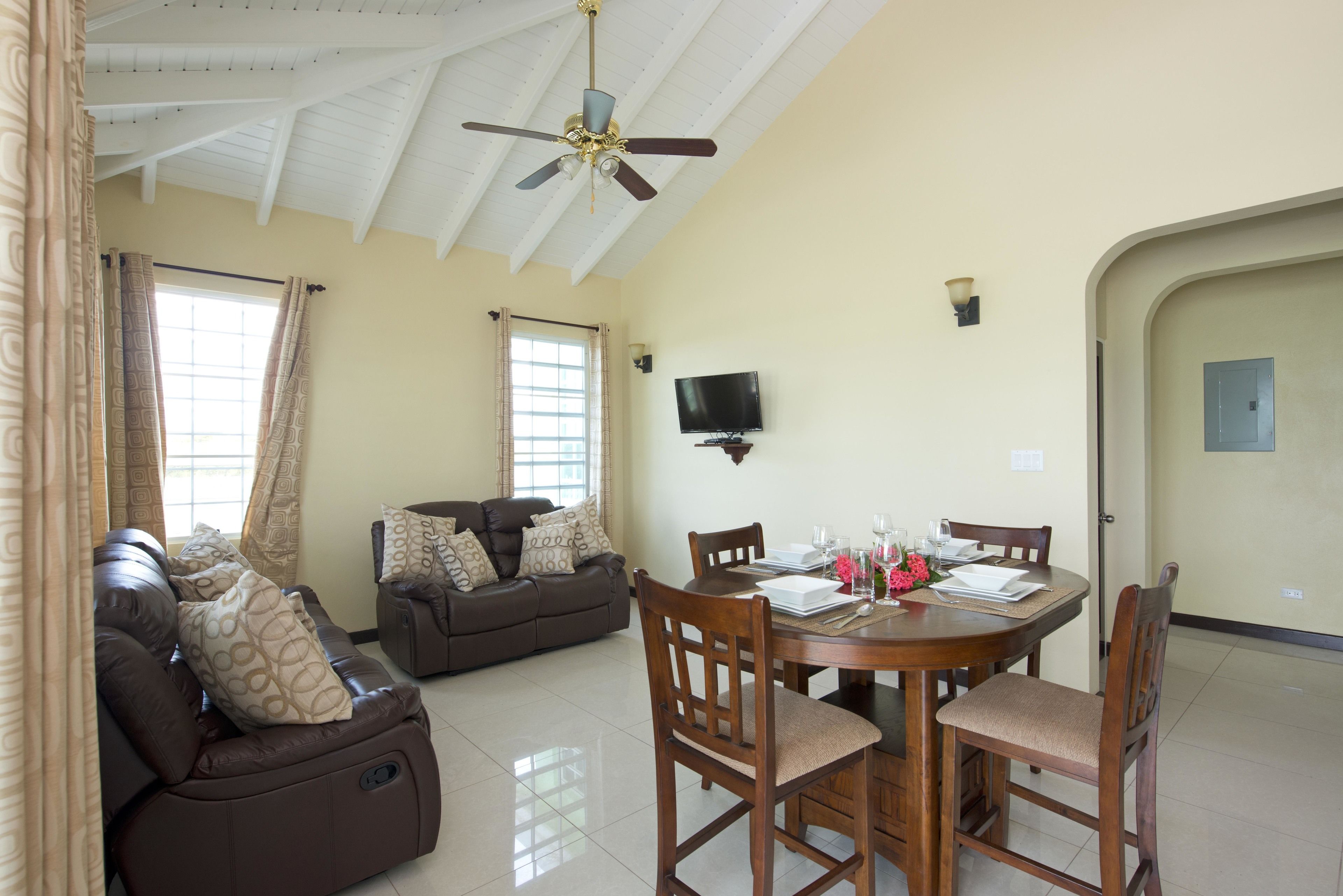 Deluxe Villa, 2 Bedrooms | Living area | 32-inch flat-screen TV with cable channels, TV