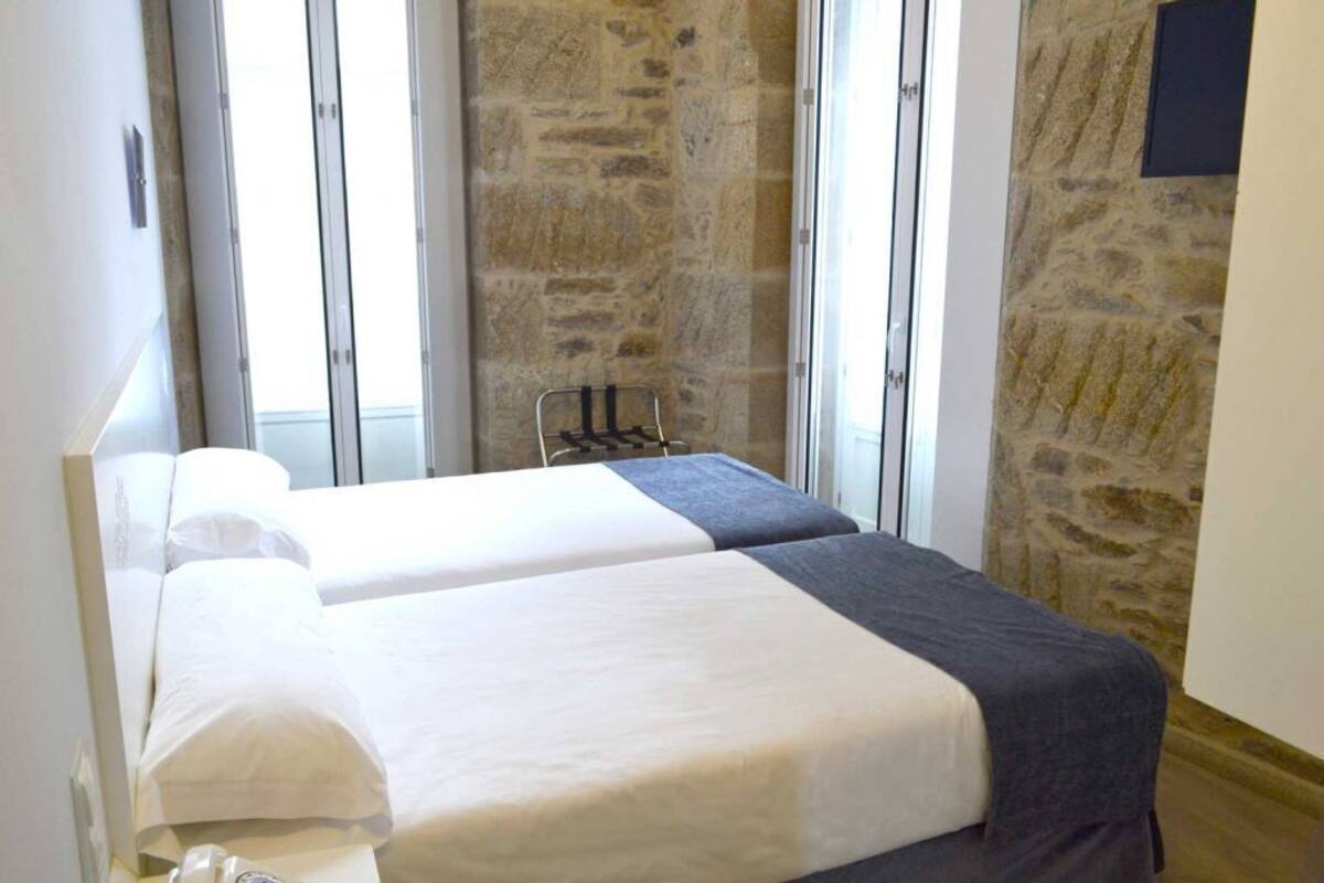 Minibar, coffres-forts dans les chambres, bureau, chambres insonorisées