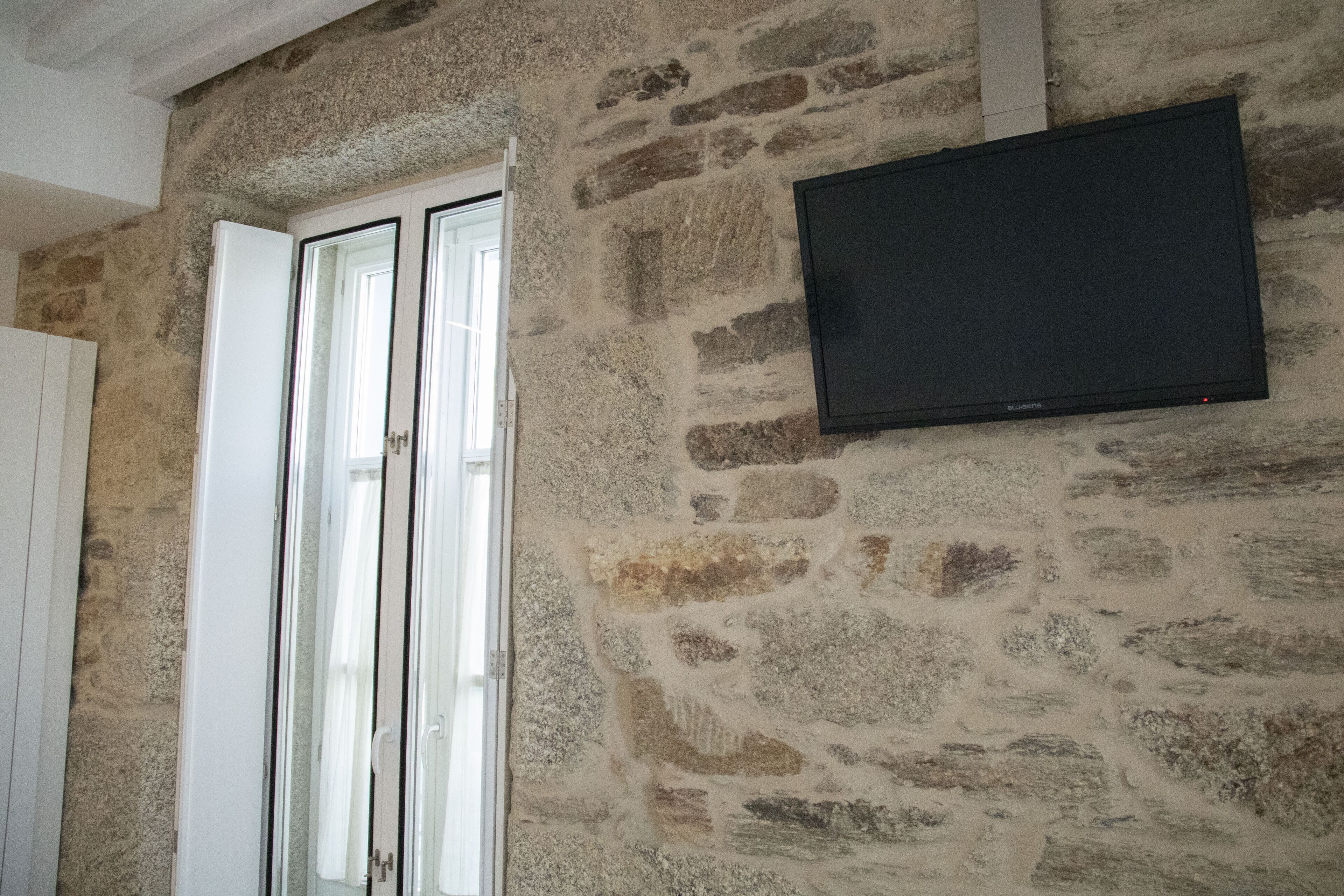 triple room | minibar, in-room safe, desk, soundproofing