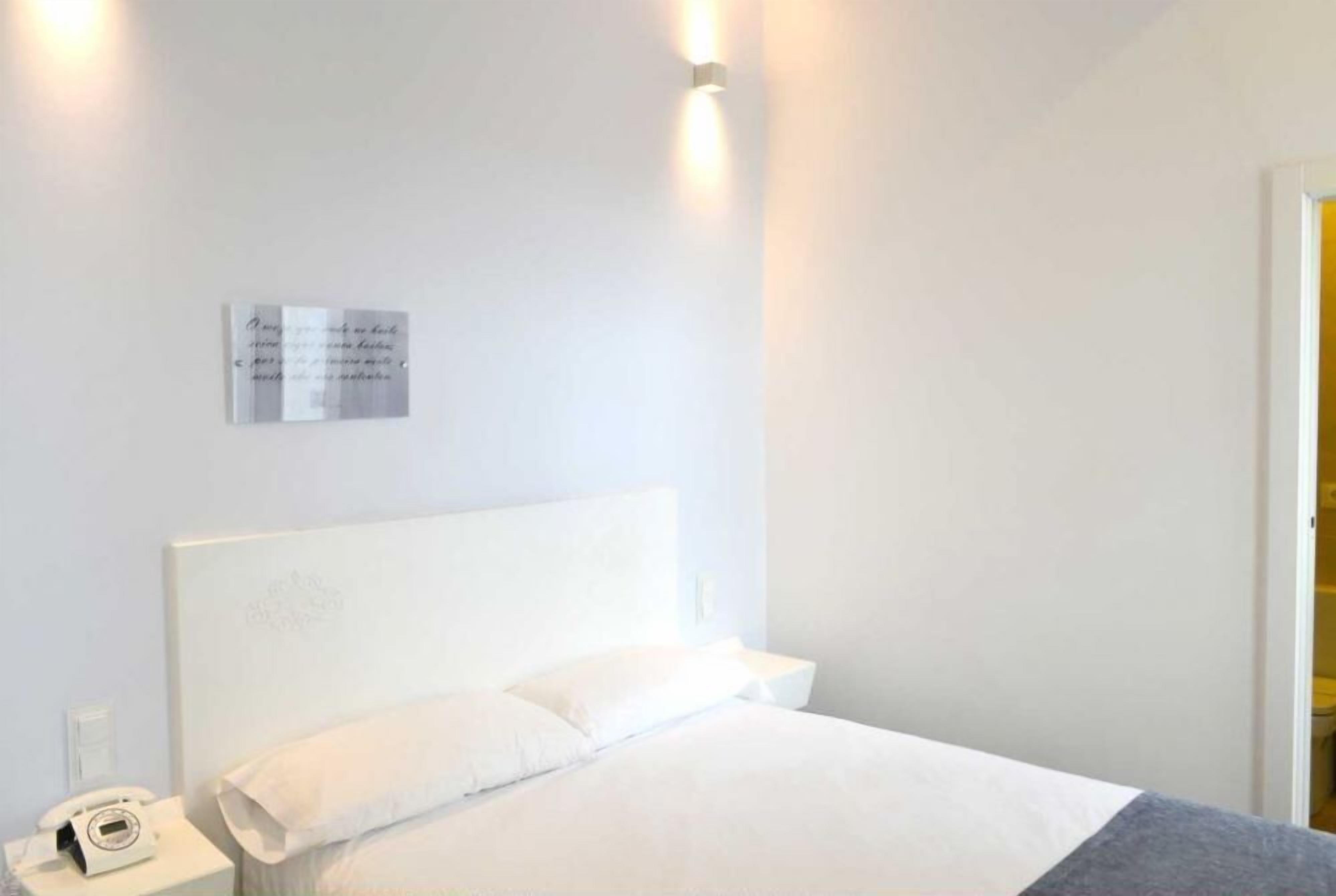 Minibar, in-room safe, desk, soundproofing