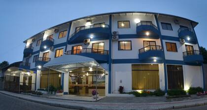 Bombinhas Palace Hotel