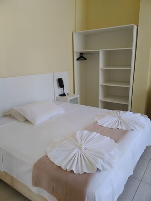 Kamar Double | Minibar dan Wi-Fi gratis