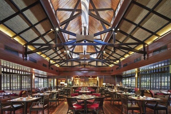 Breakfast, lunch, dinner served; international cuisine, pool views 