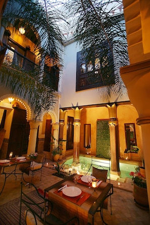 Breakfast, lunch, dinner served; Moroccan cuisine - Riad Elytis (Marrakech)