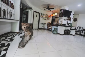 Lobby - Vince Villa (Bukit Mertajam)