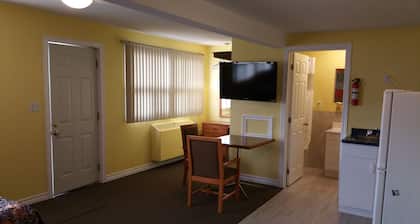Rymal's Motel