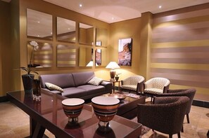 Sala de estar en el lobby