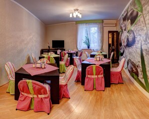 Dining - Hotel Voyage Park (Moscow)