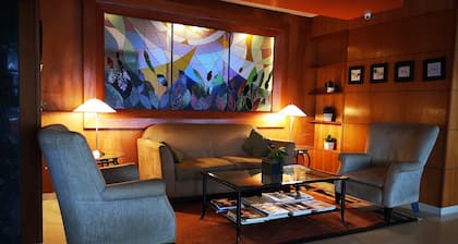Convair Hotel