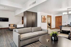 Executive Suite, 1 King Bed (Executive Suite)