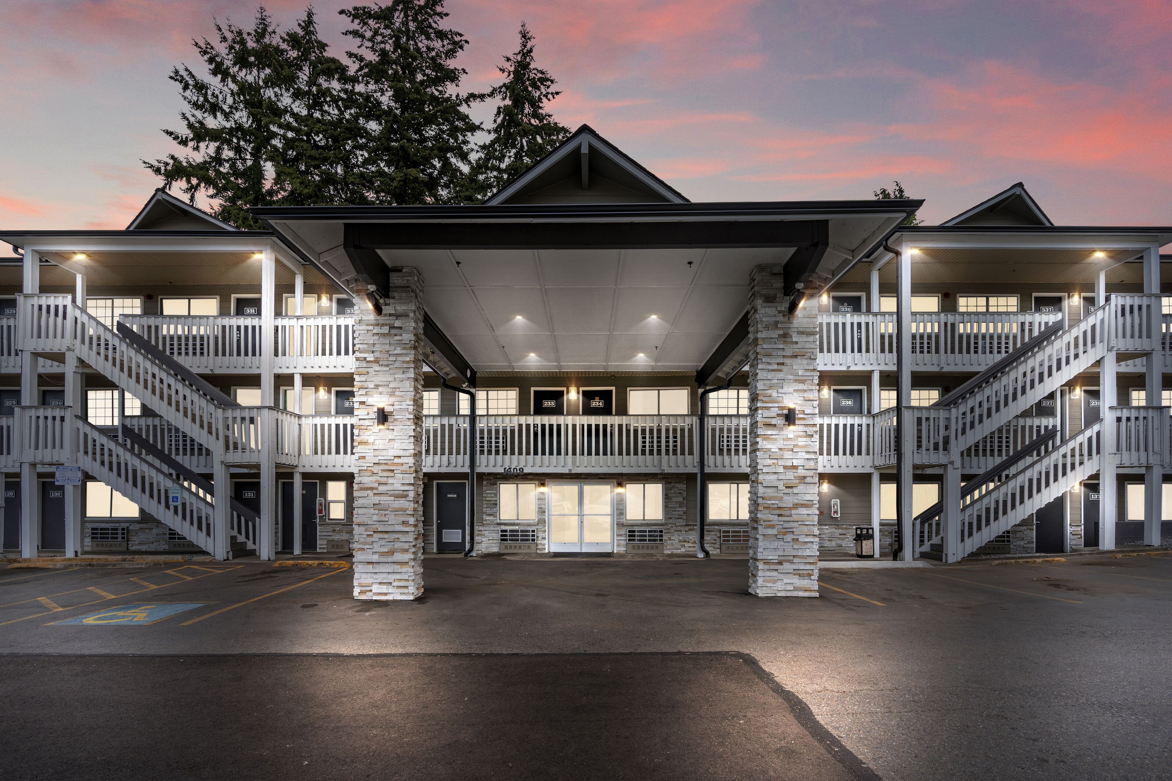Northwest Motor Inn