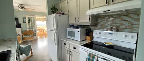 Luxury Cottage, 2 Bedrooms, Patio, Bay View (Near Beach) | Private kitchen | Full-size fridge, microwave, oven, stovetop