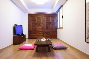 Familierom | Oppholdsområde | TV