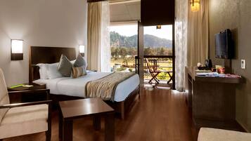 1 bedroom, premium bedding, minibar, in-room safe