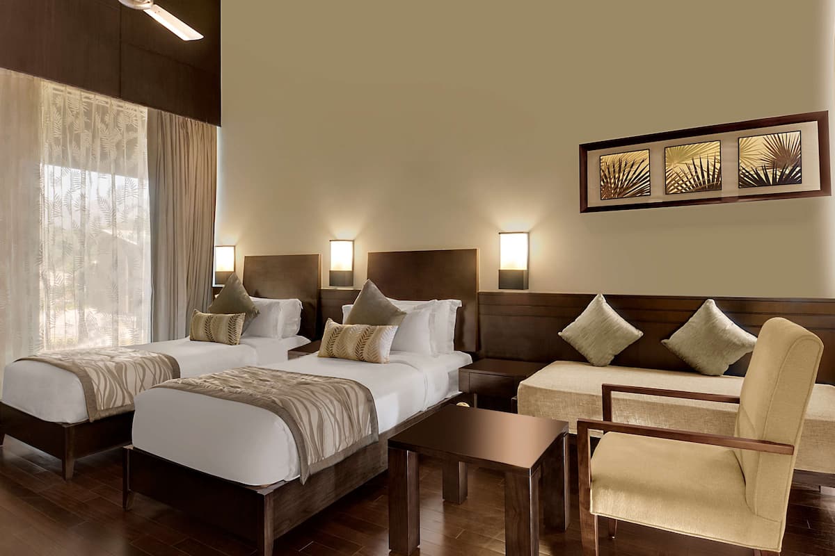 1 bedroom, premium bedding, minibar, in-room safe