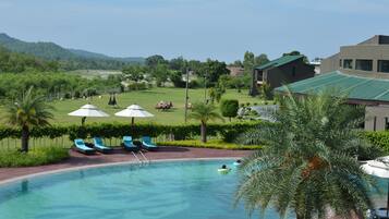 Outdoor pool, pool umbrellas