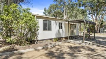 2 Bedroom Standard Cabin | Terrace/patio