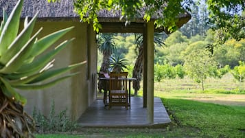 Room (Garden Hut) | Garden view