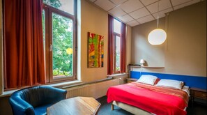 Double or Twin Room | In-room safe, cribs/infant beds, free WiFi - Hotel Ensor (Bruges)