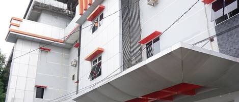 Overnatningsstedets facade