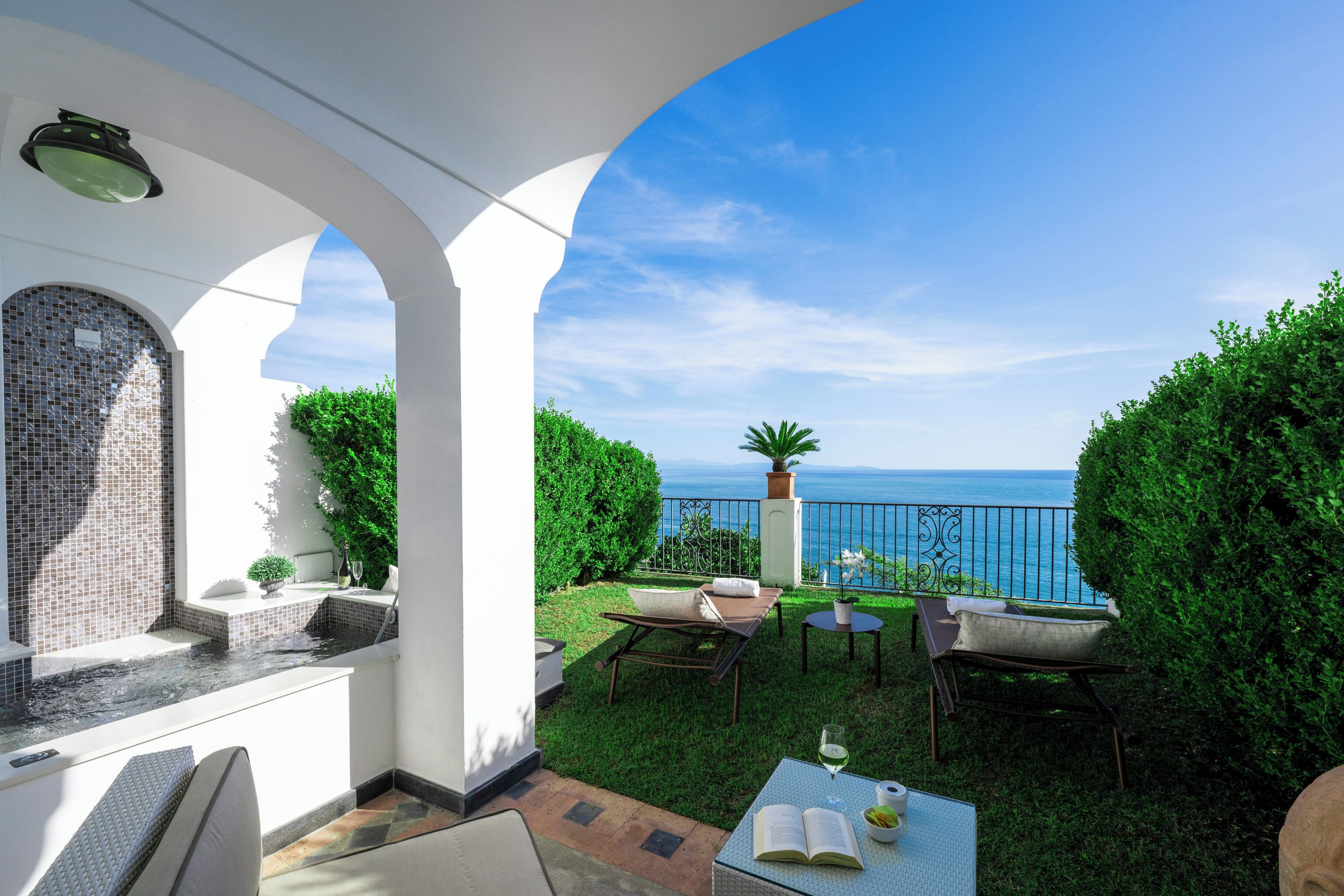 Kahden hengen häämatkahuone | Terassi/patio