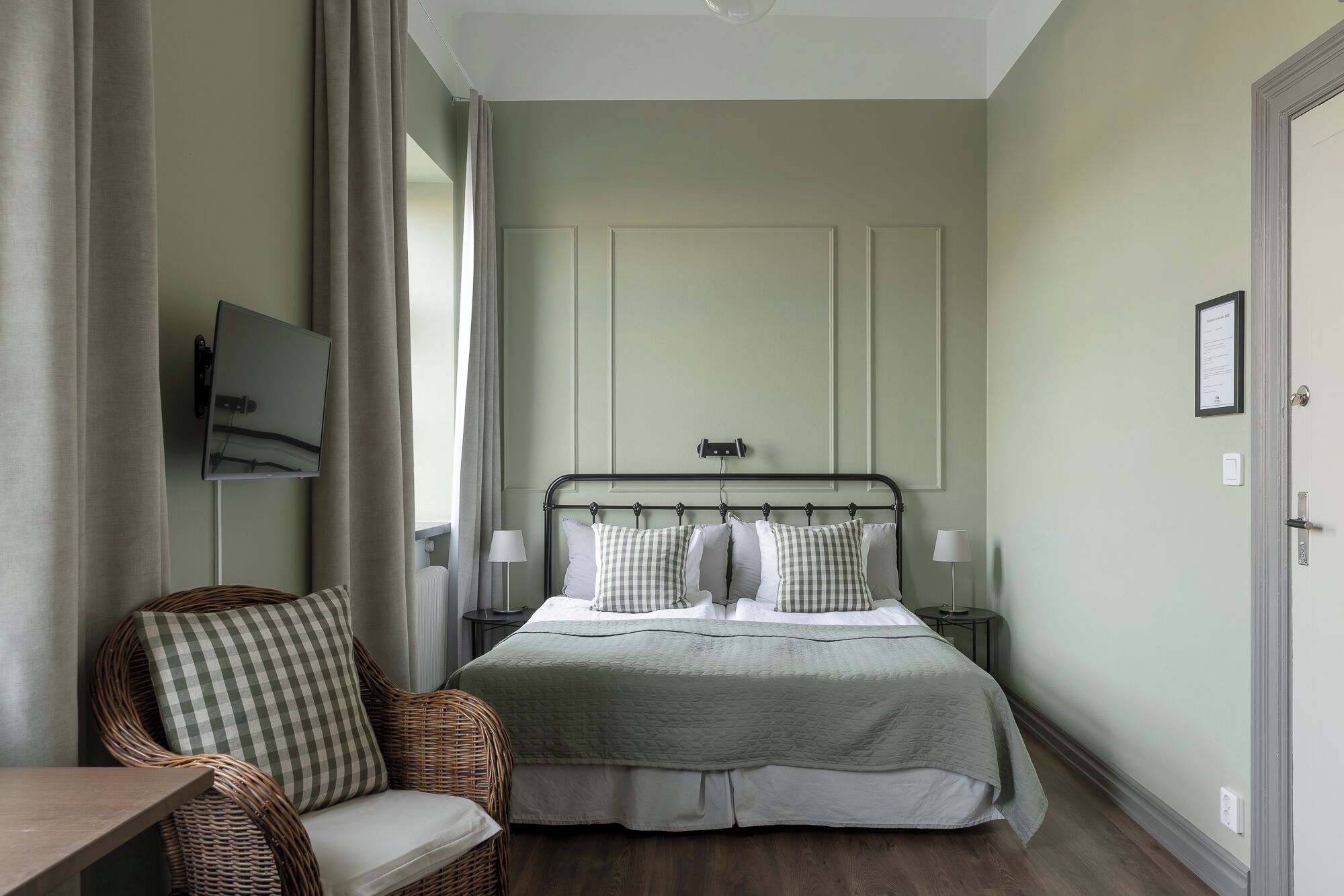 Double Room, 2 Single Beds, Private Bathroom