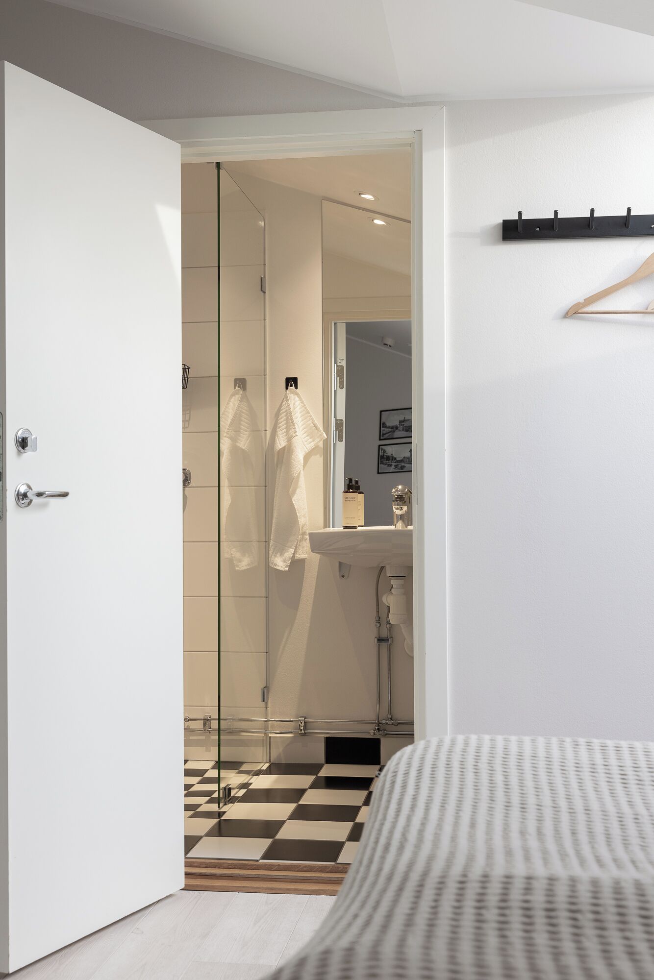 Habitació doble | Bany | Dutxa, articles de tocador gratuïts, assecador de cabells i tovalloles 