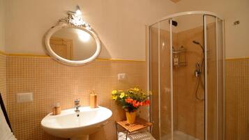 Shower, free toiletries, hair dryer, bathrobes