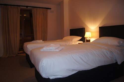 Castleforbes Holiday Apartment