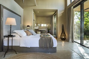 Suite 100 | Ropa de cama de alta calidad y camas con pillow-top