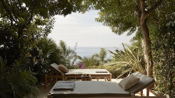 Superior Raw Retreat | Sängtillbehör av högsta kvalitet och bäddmadrasser