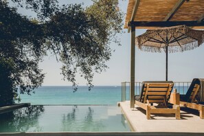 Unclassified image, 3 of 150, button - F ZEEN KEFALONIA - Adults Only (Kefalonia)