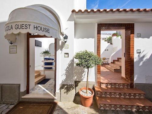 San Nicola Guest House