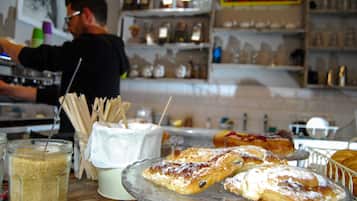 Coffee shop