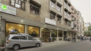 Exterior - Treebo Singh Sons (New Delhi)