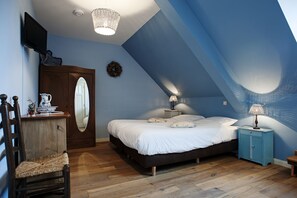 Down comforters, in-room safe, individually decorated, desk - De Sfeerstal (Nieuwveen)