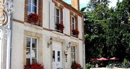 Hotel La Villa des Bordes