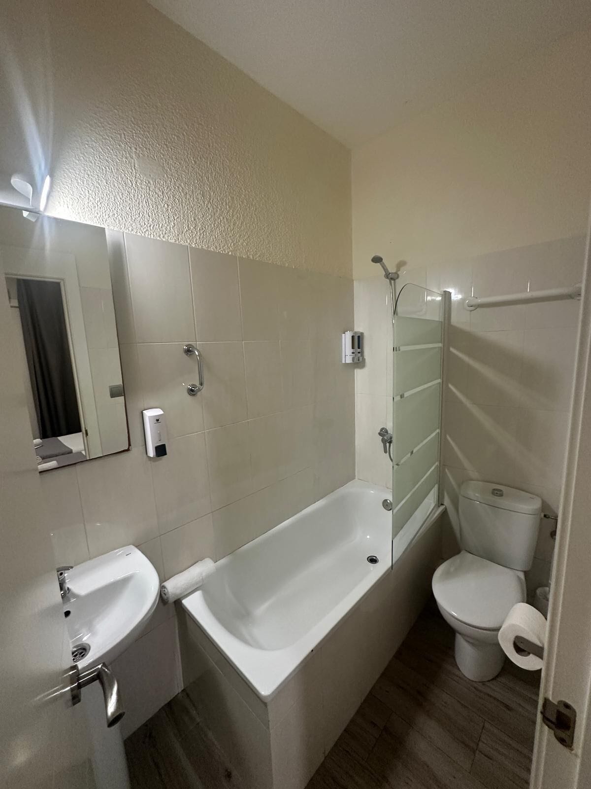 Foto - Hostal Balmes Centro