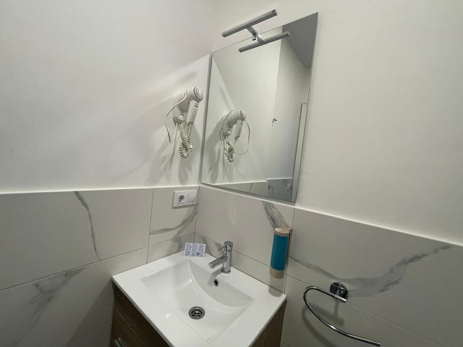 Foto - Hostal Balmes Centro