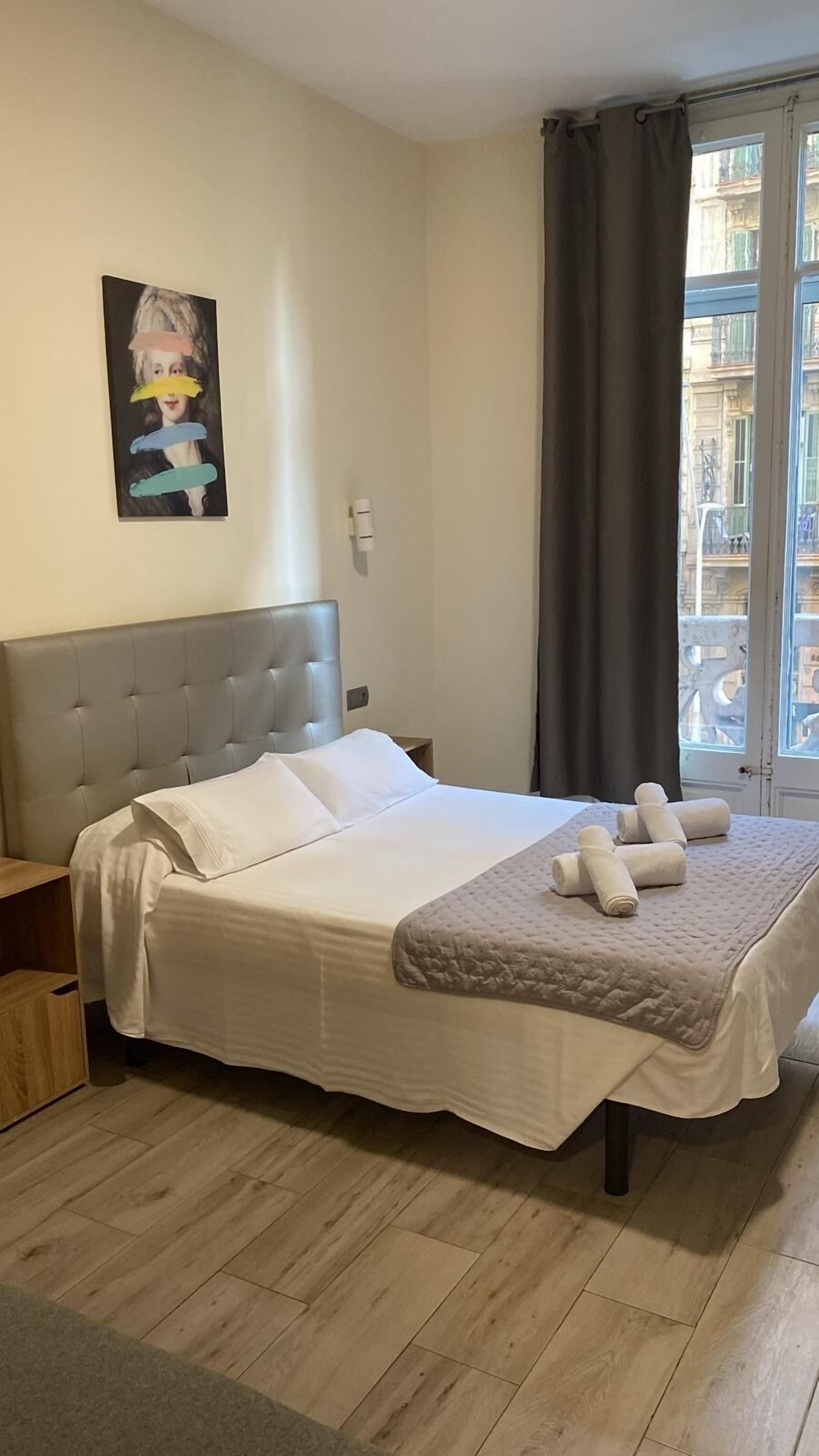 Foto - Hostal Balmes Centro