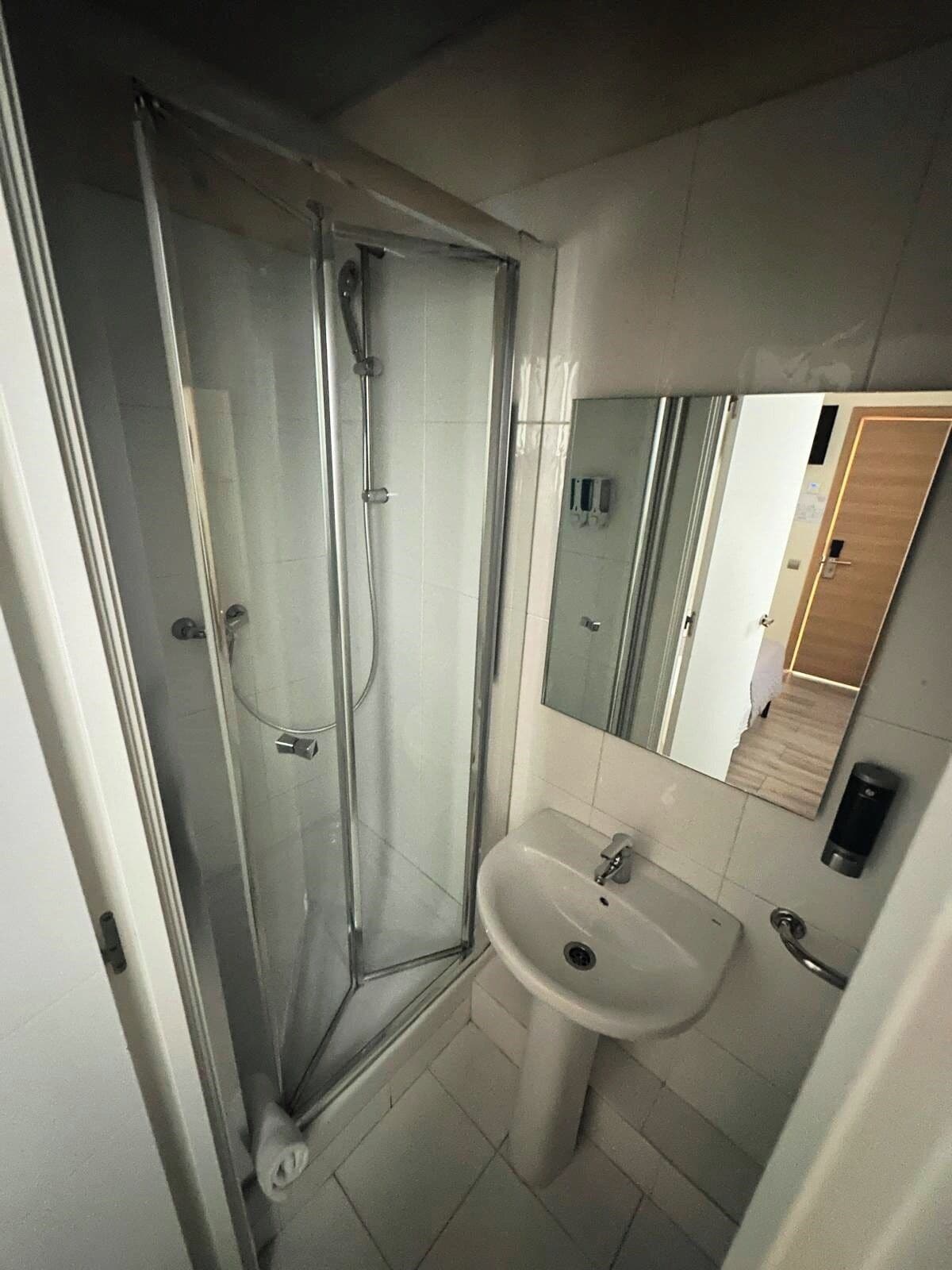 Foto - Hostal Balmes Centro