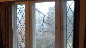 Escarpment Room