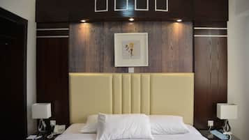 In-room safe, iron/ironing board, free WiFi