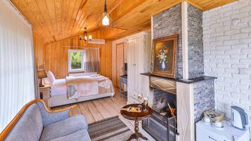 Nehir Manzarali Köse Oda | Premium bedding, minibar, in-room safe, soundproofing