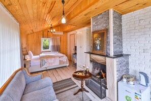 Nehir Manzarali Köse Oda | Premium bedding, minibar, in-room safe, soundproofing - Ağva Park Mandalin Hotel - Adult Only (Sile)