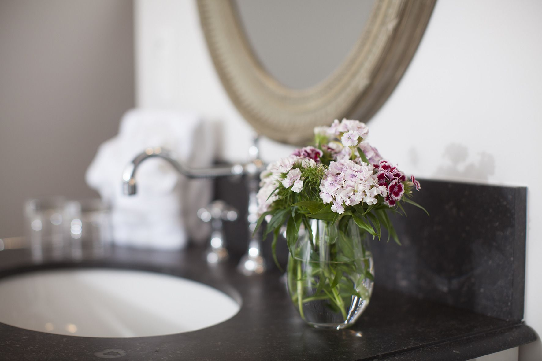 double room, bathtub | bathroom sink