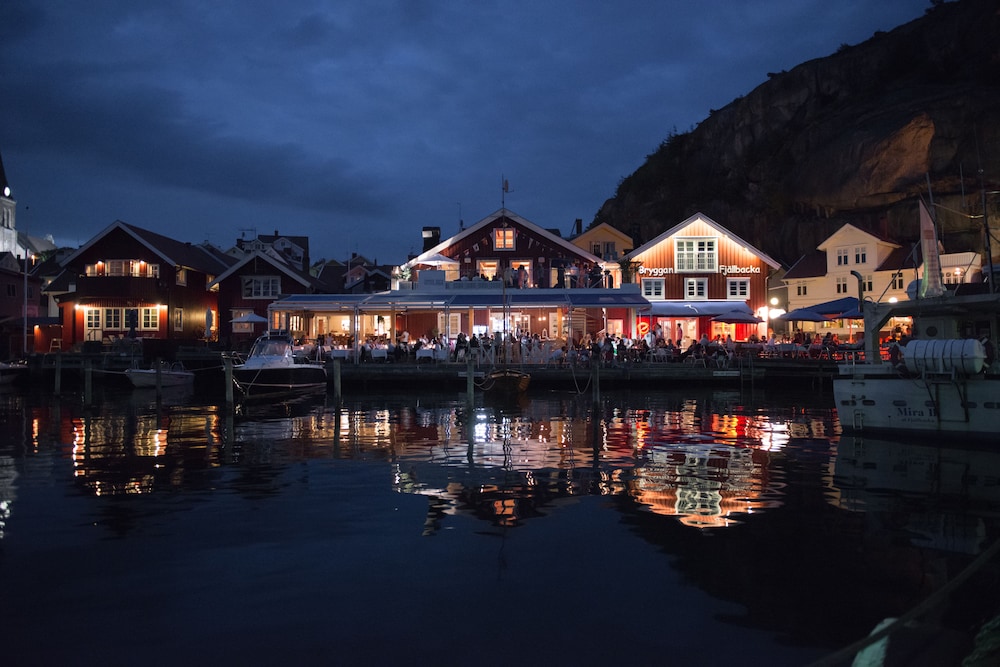 Bryggan Fjällbacka by null